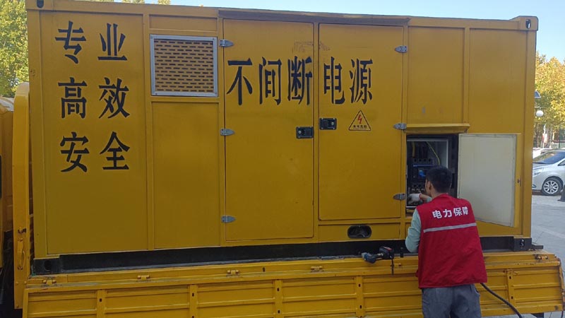 肃南柴油发电机组和UPS电源配合使用时，如何避免切换过程中的电力中断？