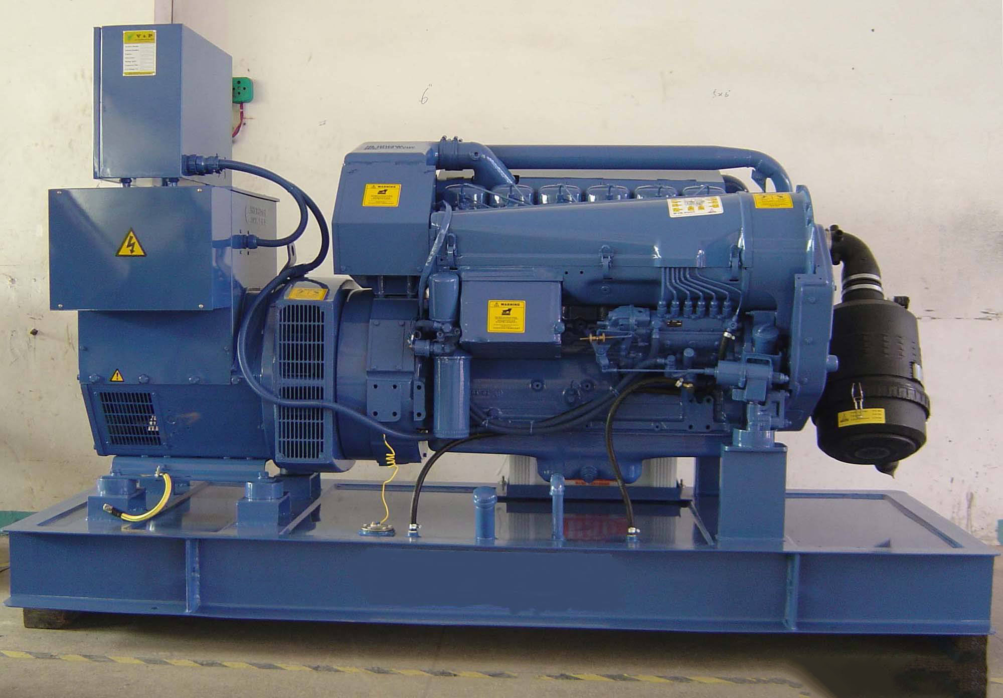 肃南汽油发电机组冬季启动前,电瓶需要做哪些检查和维护?